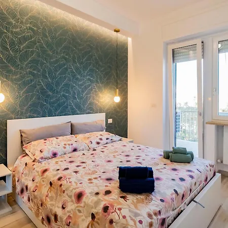 Lungomare Sea View Modern With Balcony! *