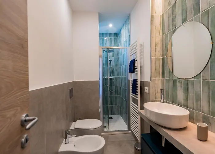 Daire Guesthost - Lungomare Sea View Modern With Balcony! Pescara